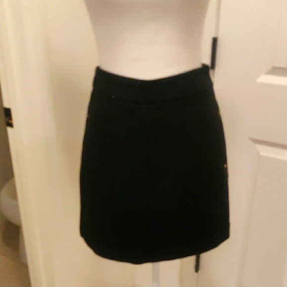 H&M Classic Black Pencil Skirt Sz 6 - Picture 1 of 6